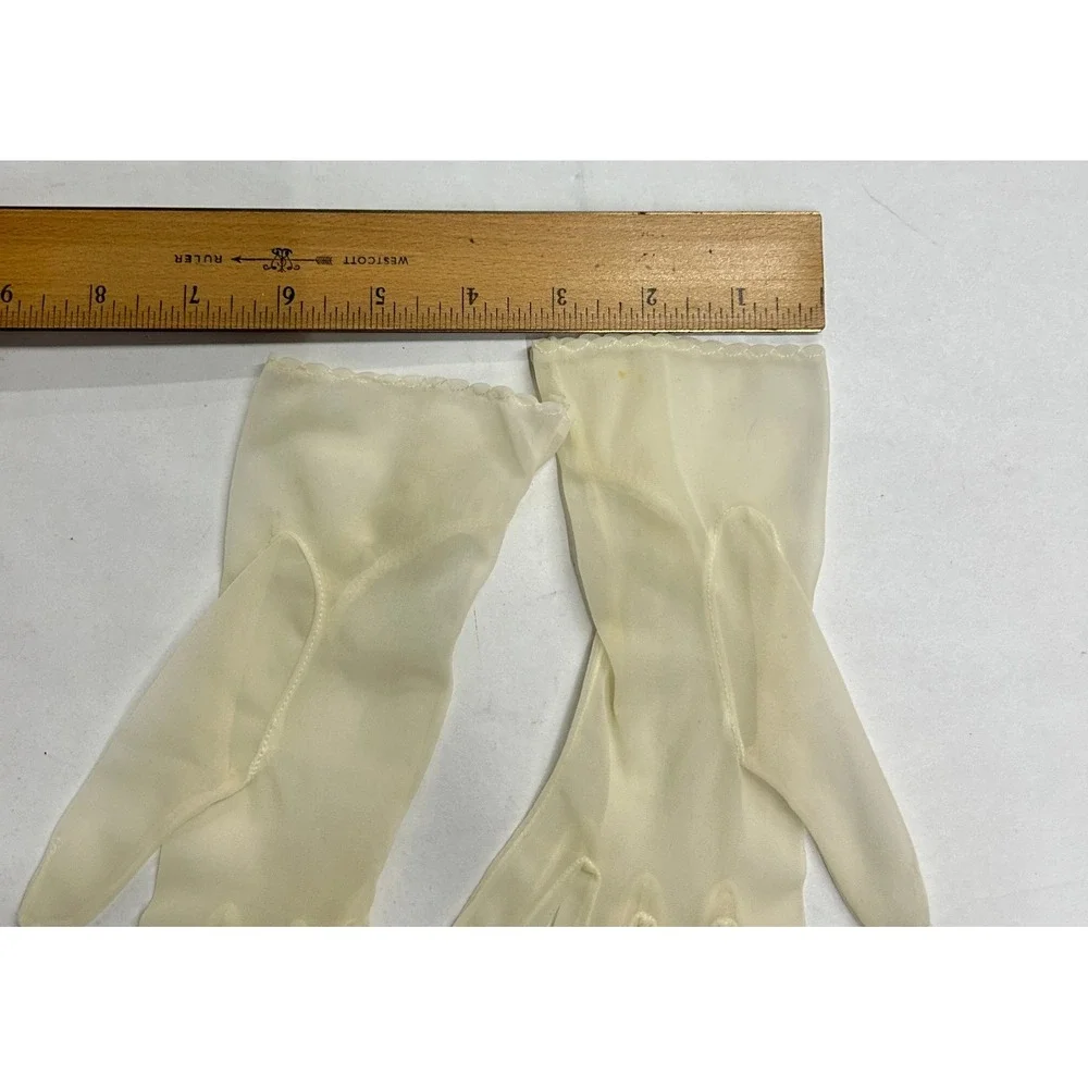 Coquette Sheer Ruffle Wrist Gloves S Cream Regencycore Vintage Glamour Tea Party